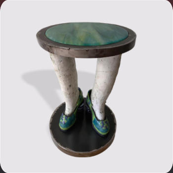 Table-Art SV, tafel gemaakt van keramiek, oxides en staal